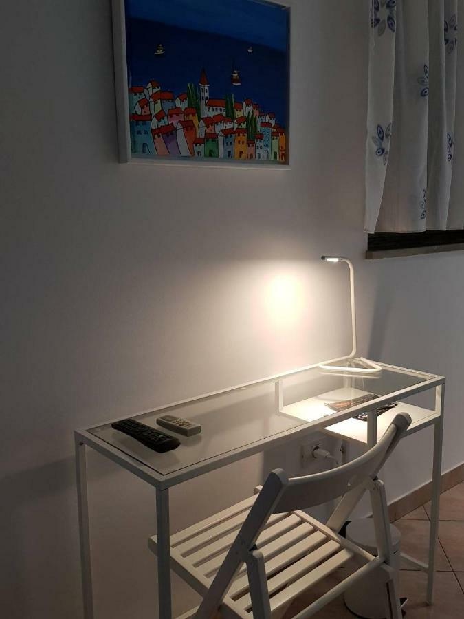 L&M Room Πούλα Εξωτερικό φωτογραφία