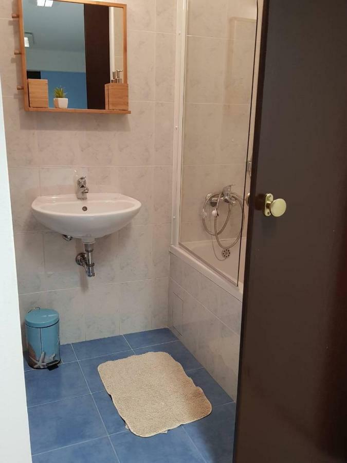 L&M Room Πούλα Εξωτερικό φωτογραφία