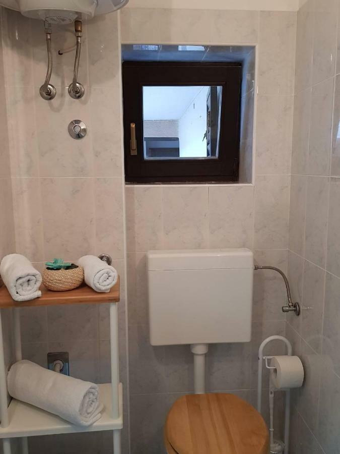 L&M Room Πούλα Εξωτερικό φωτογραφία